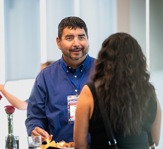 Elemento gráfico con inspiración indígena